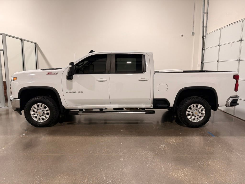Used 2023 Chevrolet Silverado 2500 LT w/ Convenience Package AWD/4WD image 8
