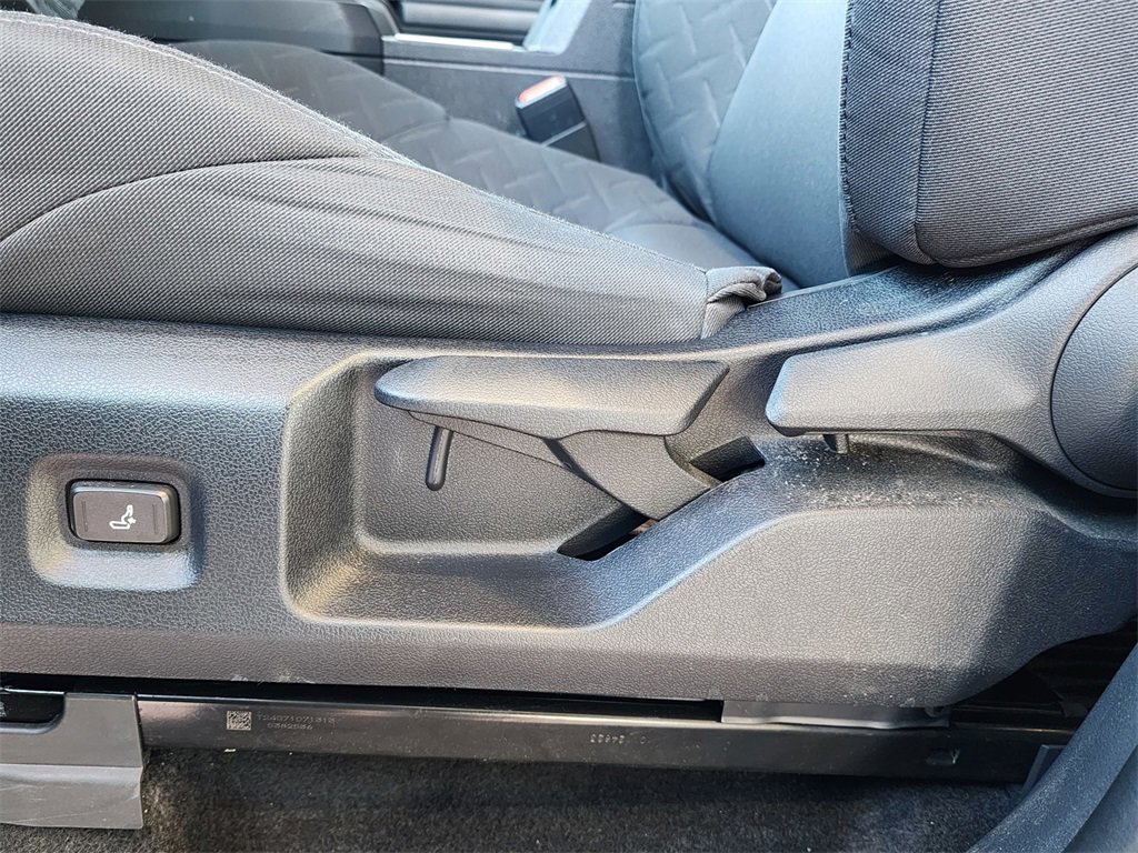 Used 2024 Toyota Tacoma SR5 image 15