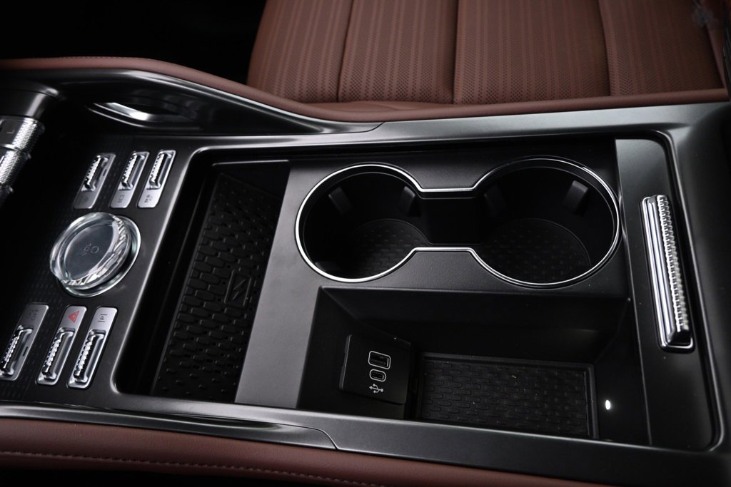 New 2026 Lincoln Nautilus Reserve image 29