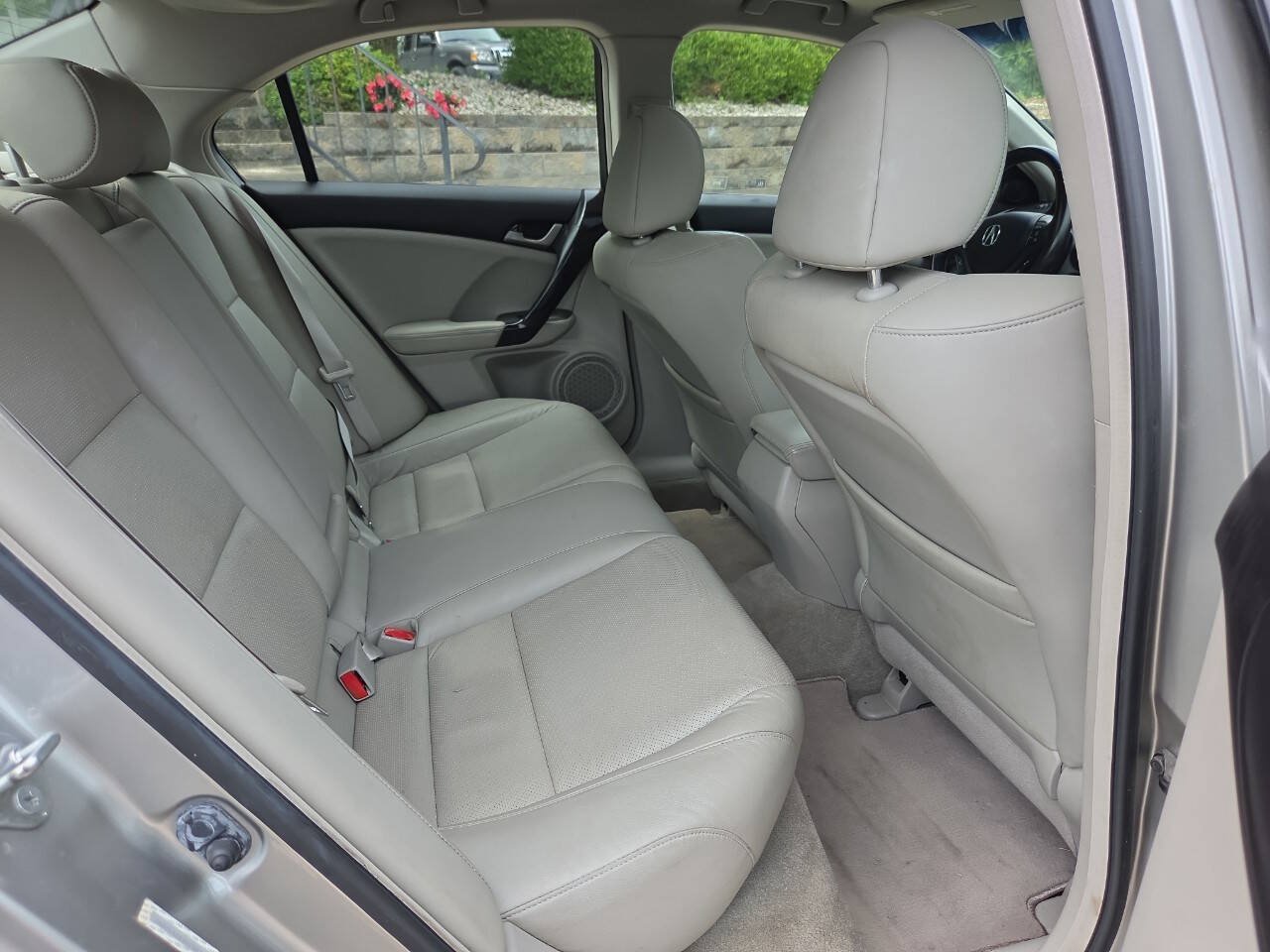Used 2010 Acura TSX w/ Technology Package FWD image 25
