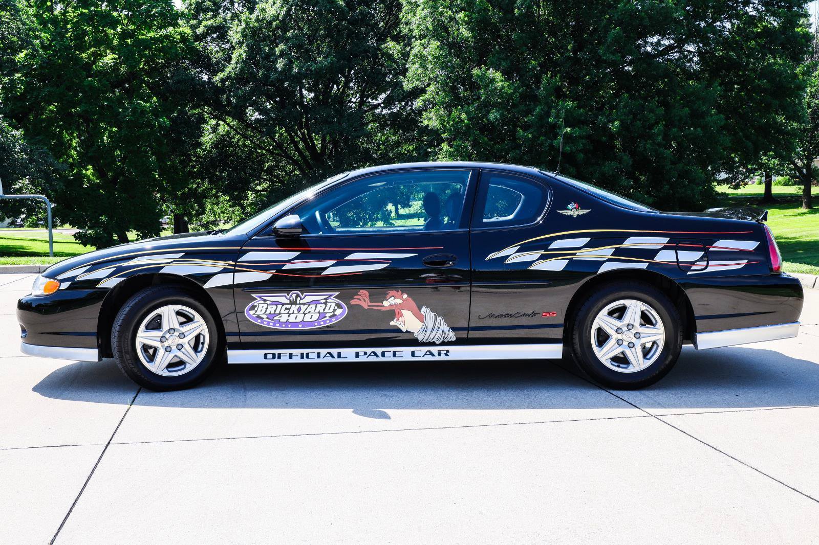 Used 2001 Chevrolet Monte Carlo SS w/ Preferred Equipment Group FWD image 4