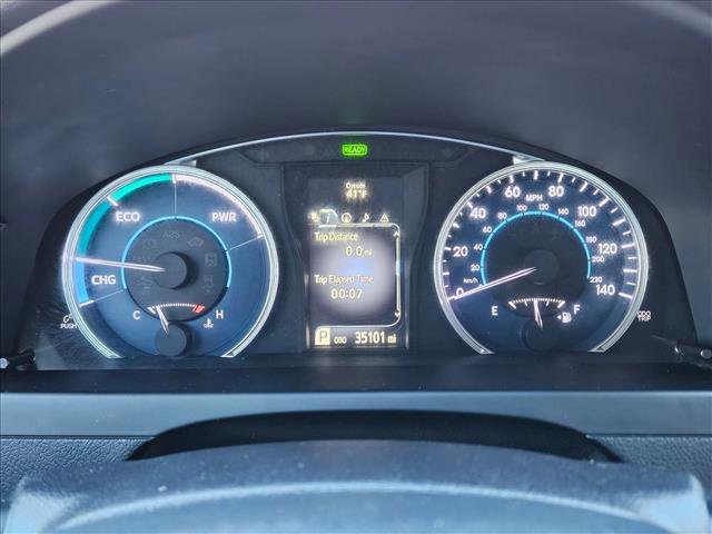 Used 2015 Toyota Camry XLE w/ Moonroof Package image 11