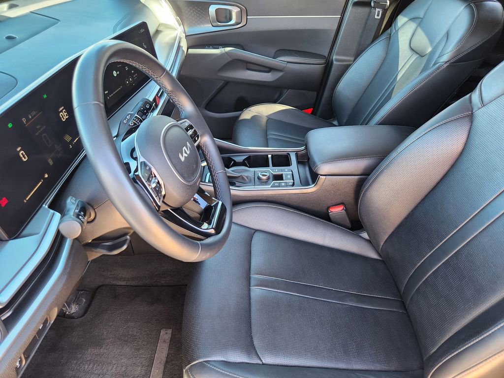 Used 2024 Kia Sorento S w/ Panoramic Sunroof Package image 12