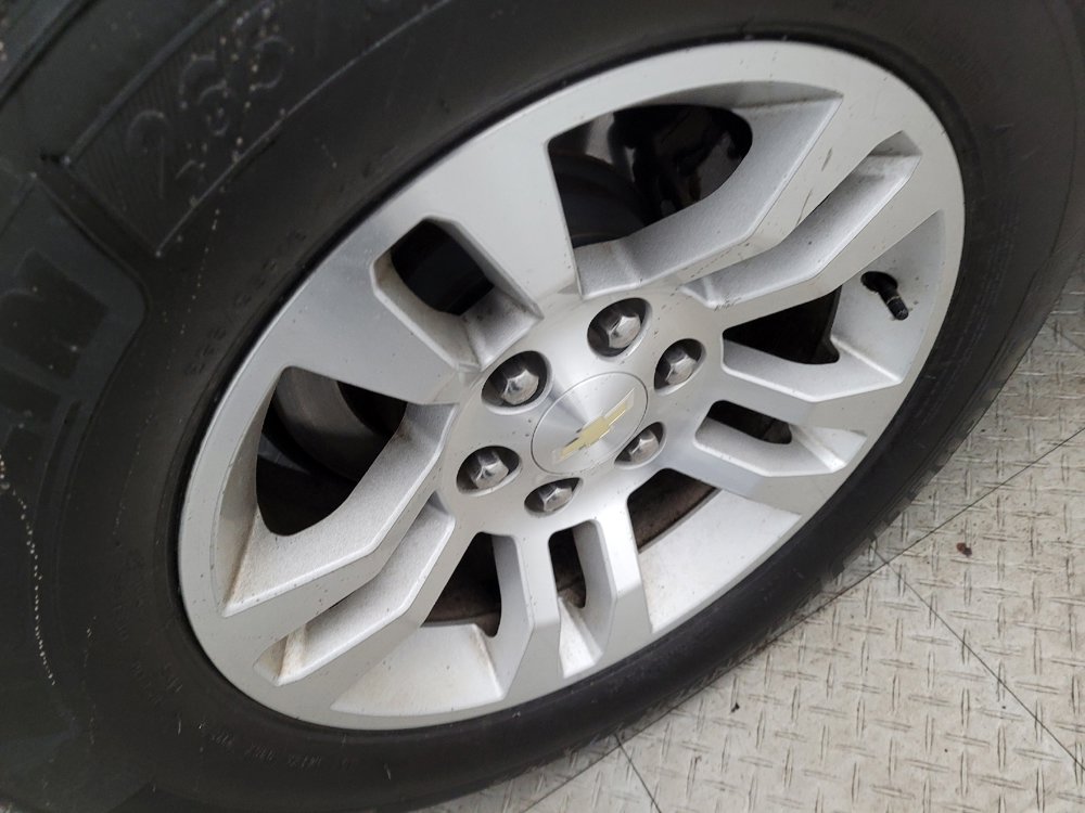 Used 2017 Chevrolet Tahoe LT image 31