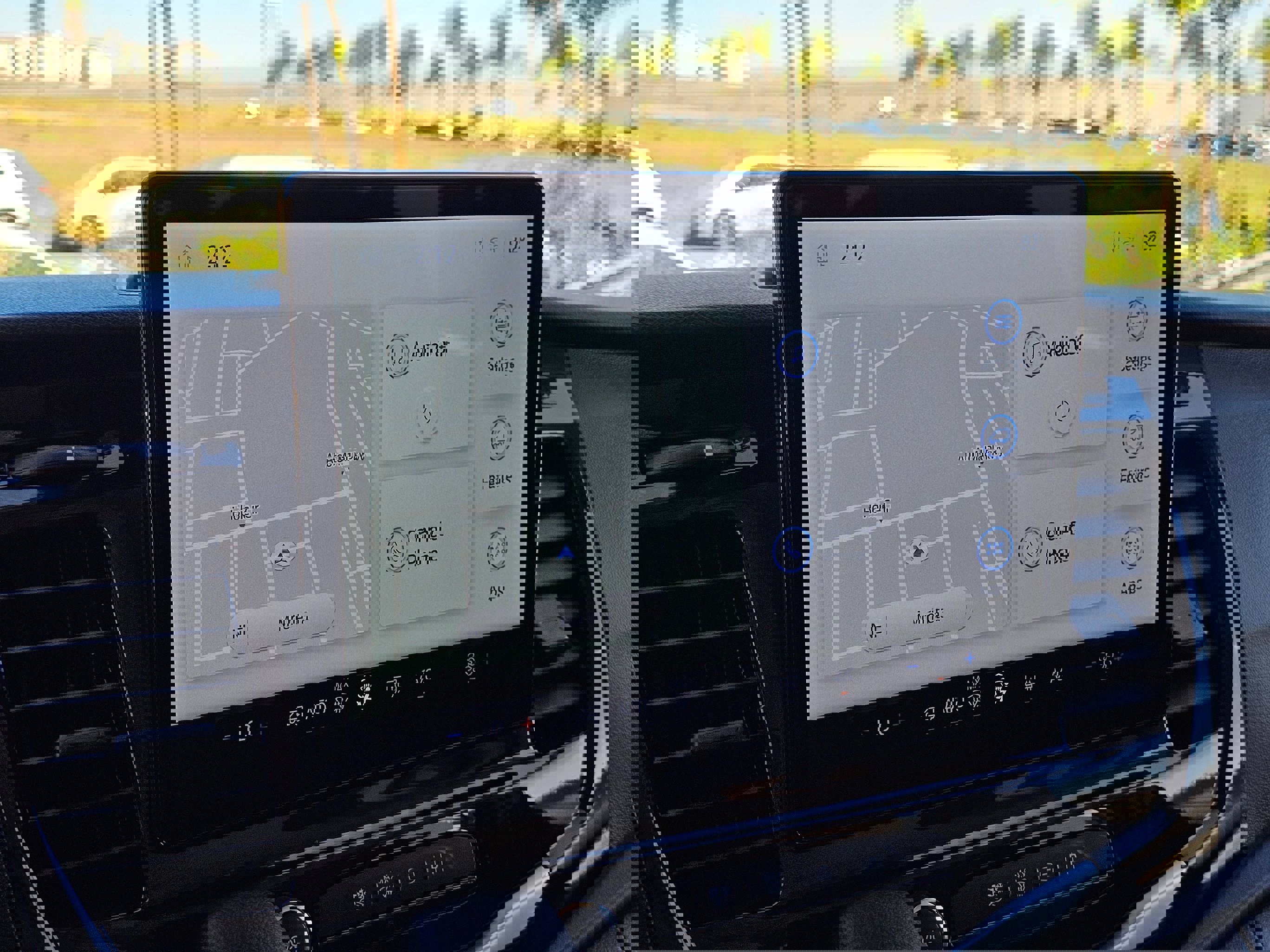 Used 2025 Ford Transit 350 XLT image 37