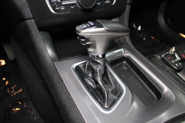 Used 2019 Dodge Charger SXT w/ Leather Interior Group RWD image 14