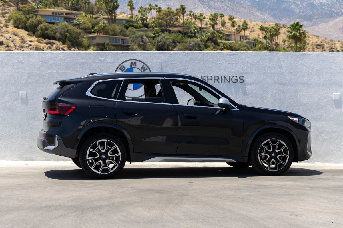 Used 2024 BMW X1 xDrive28i w/ Premium Package AWD/4WD image 5