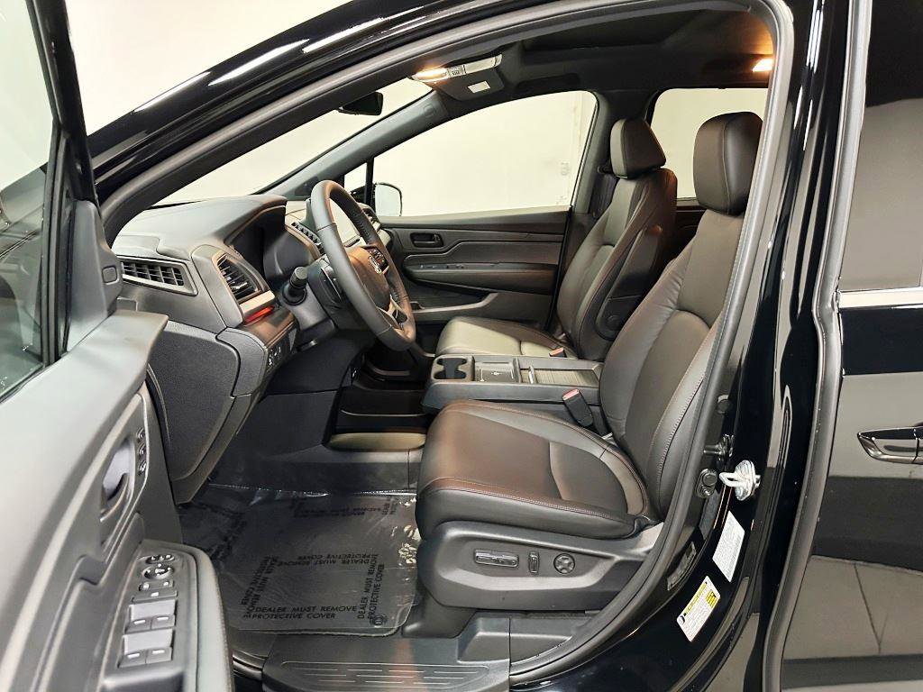 New 2026 Honda Odyssey Sport-L image 13