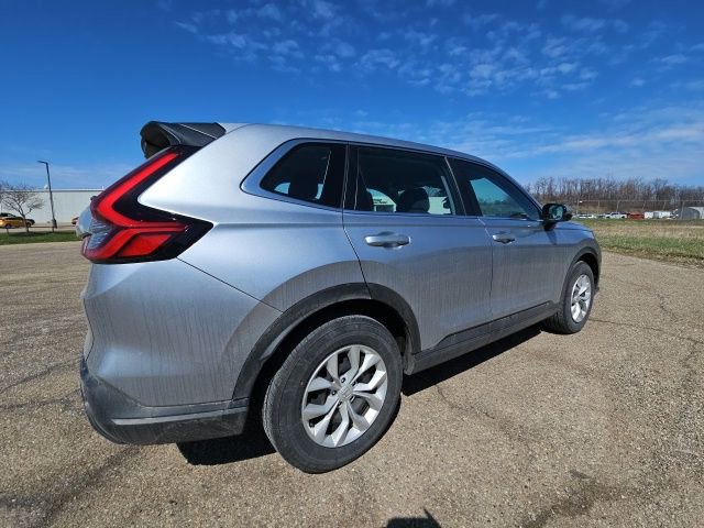 Used 2024 Honda CR-V LX image 3