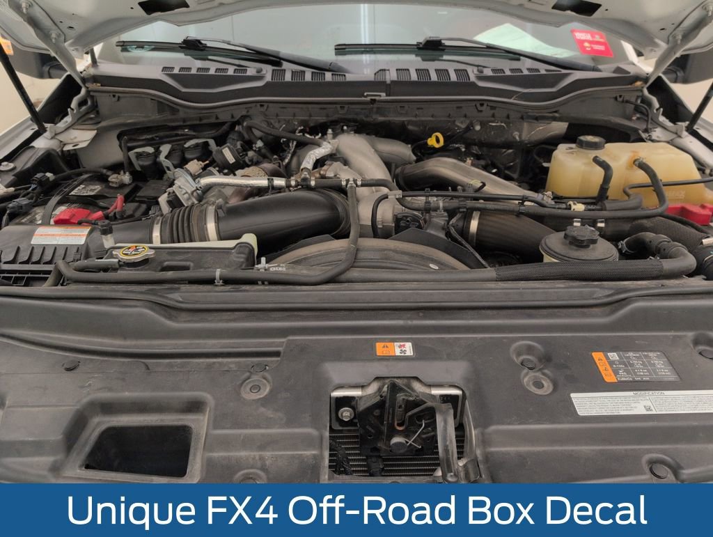 Certified 2022 Ford F450 Platinum w/ FX4 Off-Road Package image 45