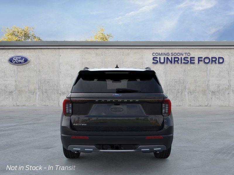 New 2026 Ford Explorer Active RWD image 5