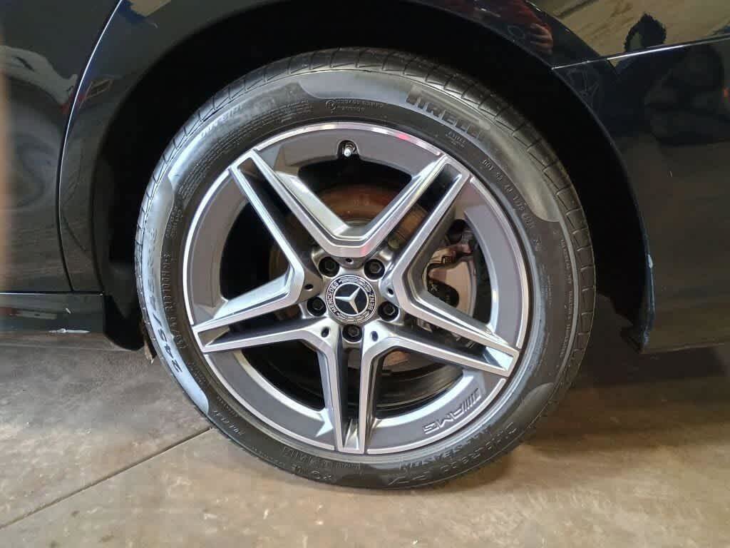 Used 2023 Mercedes-Benz E 350 4MATIC Sedan image 30