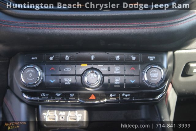 Used 2024 Dodge Durango GT image 15