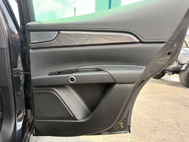 Used 2023 Maserati Grecale Modena AWD/4WD image 28