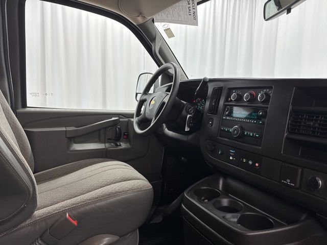 Used 2017 Chevrolet Express 3500 LT w/ LT Preferred Equipment Group image 21