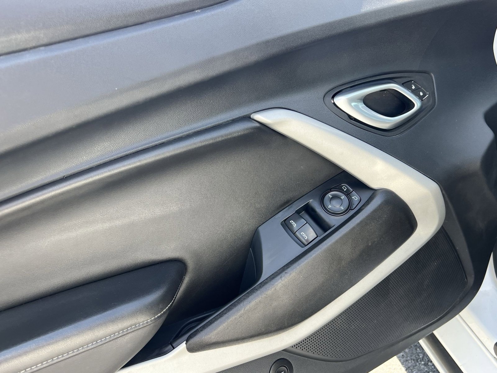 Used 2019 Chevrolet Camaro LT w/ RS Package RWD image 23