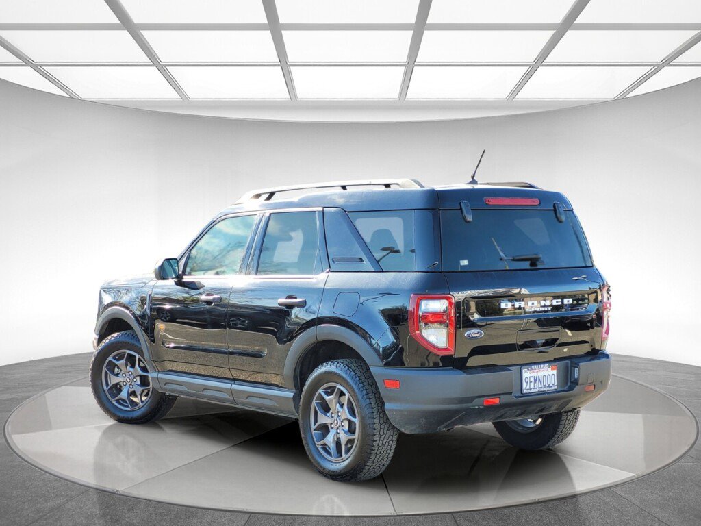 Used 2022 Ford Bronco Sport Badlands image 5