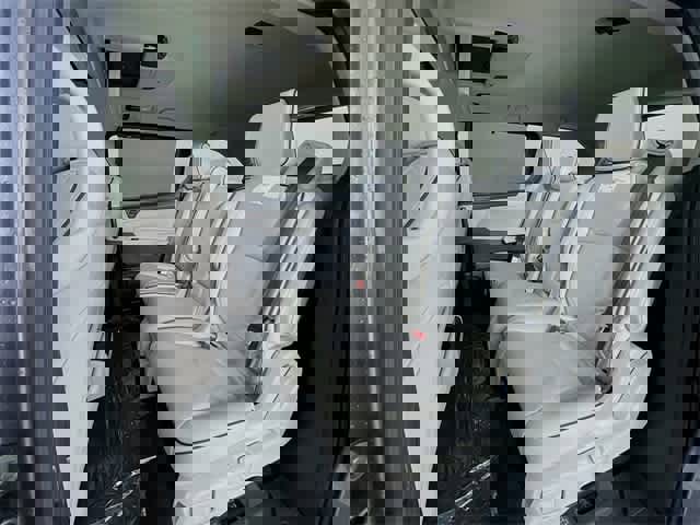 New 2026 Honda Odyssey Touring image 18