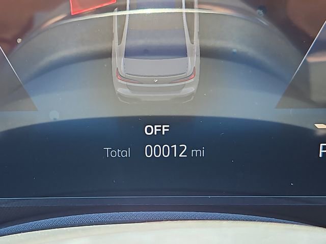 New 2025 BMW 760i xDrive image 32