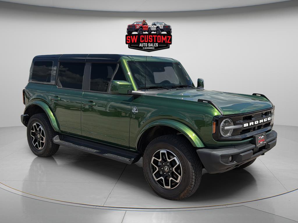 Used 2025 Ford Bronco Outer Banks image 1
