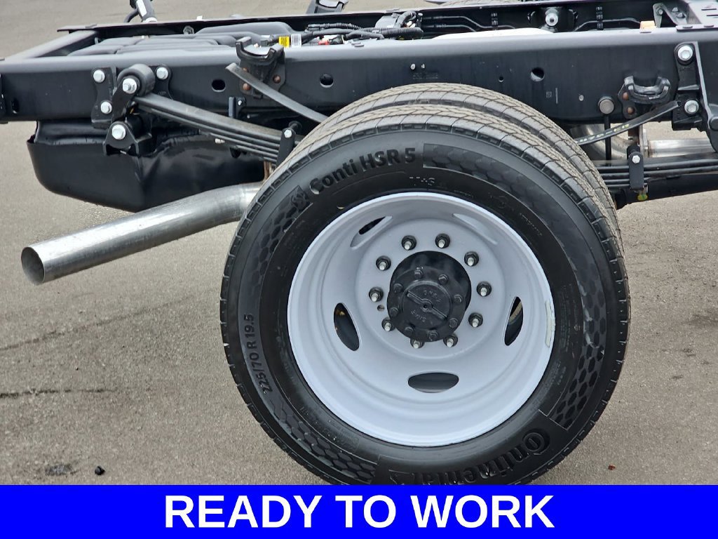 New 2027 Ford F550 4x4 Regular Cab Super Duty image 35