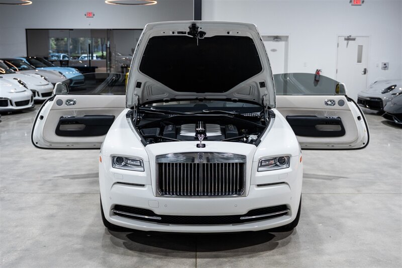 Used 2016 Rolls-Royce Wraith RWD image 38