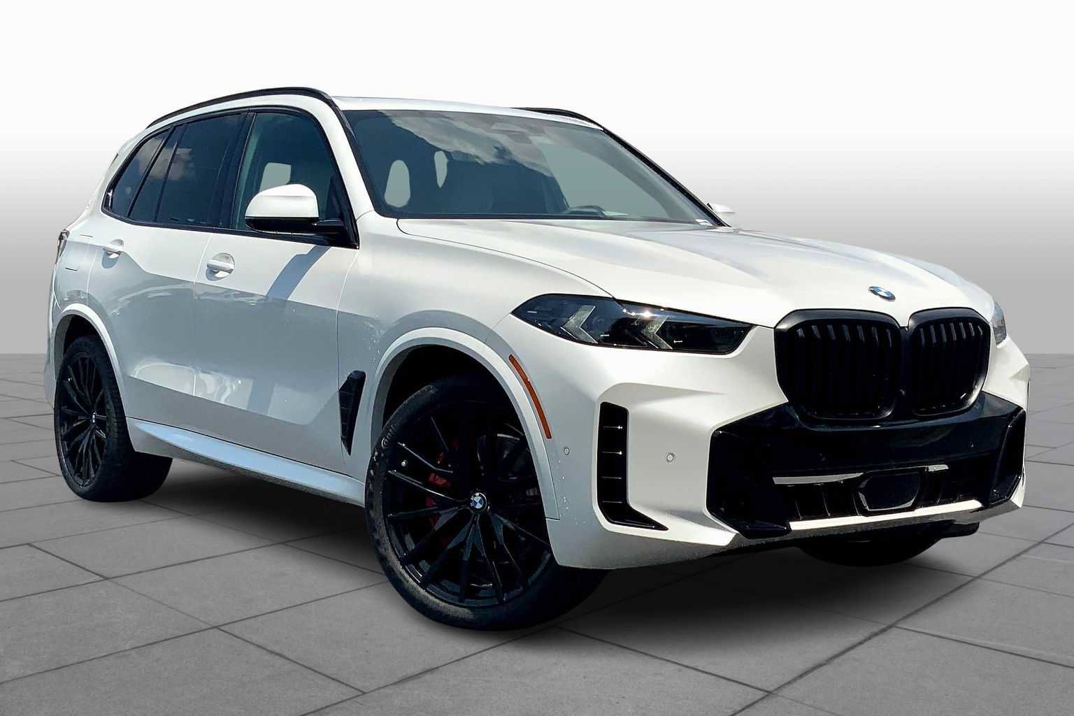 Certified 2026 BMW X5 sDrive40i w/ M Sport Package RWD image 2