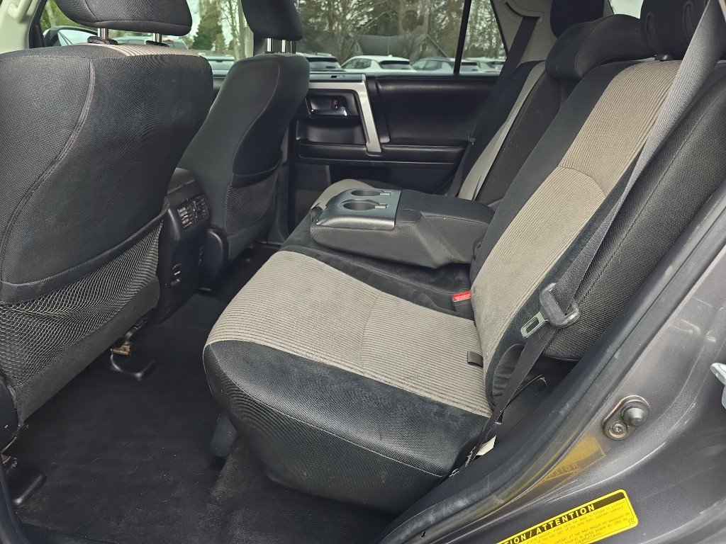 Used 2016 Toyota 4Runner SR5 image 16