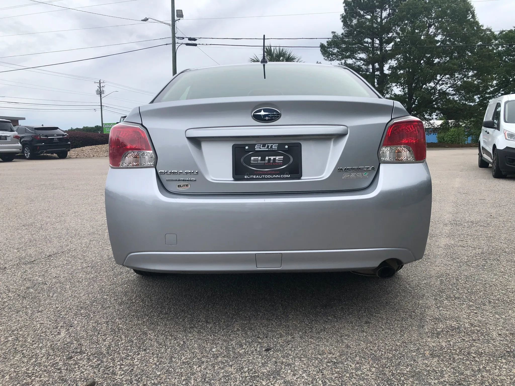 Used 2014 Subaru Impreza 2.0i Premium AWD/4WD image 6