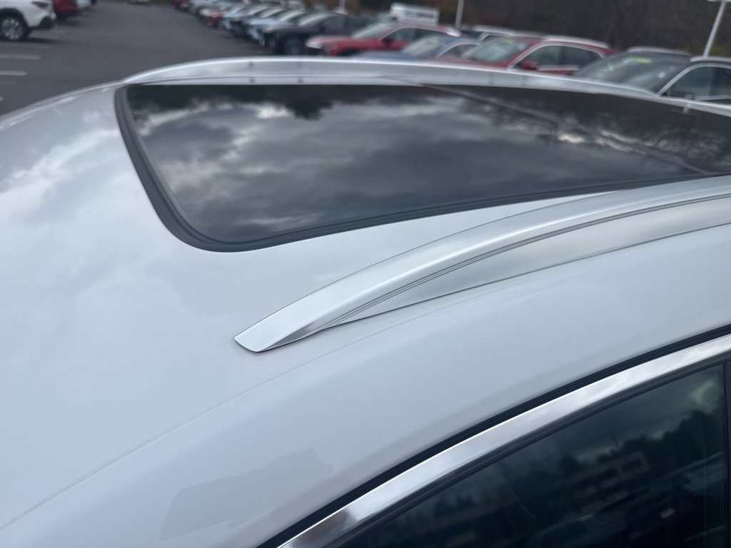 Used 2025 Cadillac XT5 Premium Luxury image 13