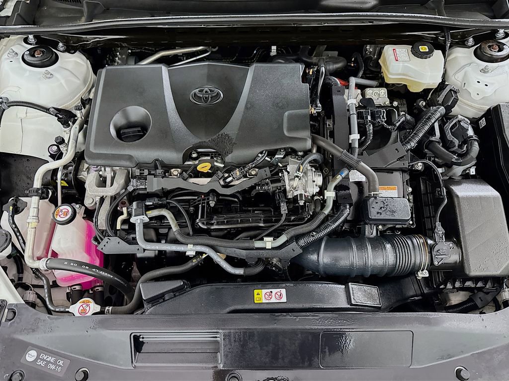 Certified 2021 Toyota Camry LE image 22