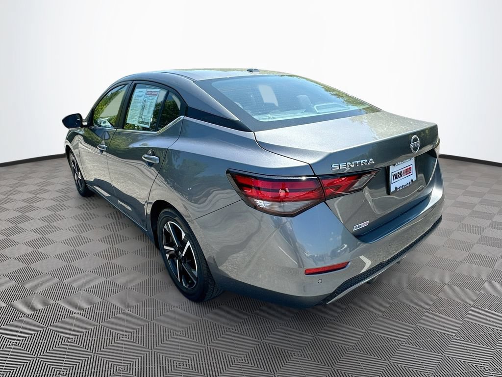 Used 2025 Nissan Sentra SV FWD image 7