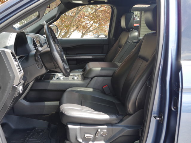 Certified 2019 Ford Expedition Max XLT w/ Equipment Group 202A AWD/4WD image 3
