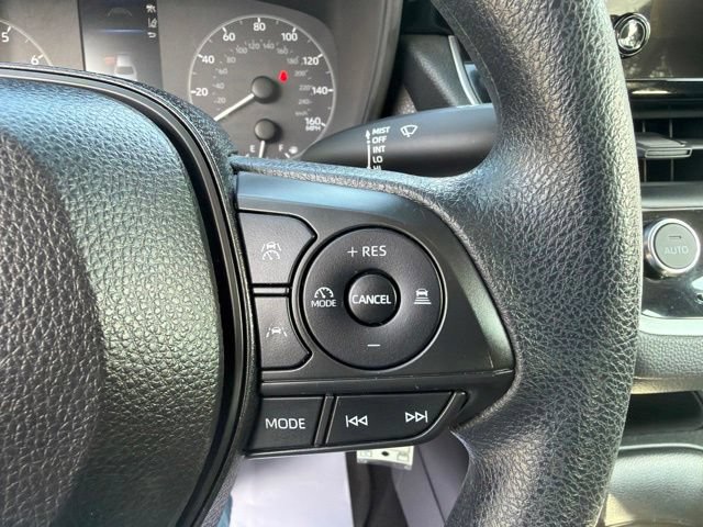 Used 2023 Toyota Corolla LE FWD image 25