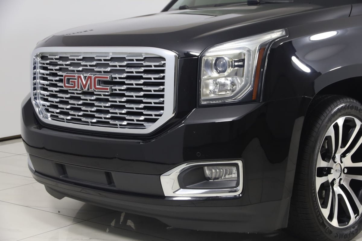 Used 2018 GMC Yukon Denali w/ Denali Ultimate Package AWD/4WD image 53