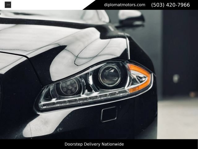 Used 2015 Jaguar XJ L Portfolio AWD/4WD image 13