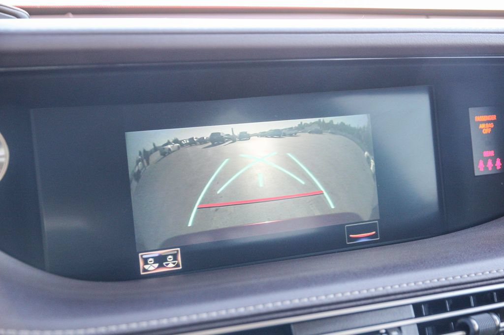 Used 2020 Lexus LS 500 w/ Accessory Package (Z1) RWD image 23