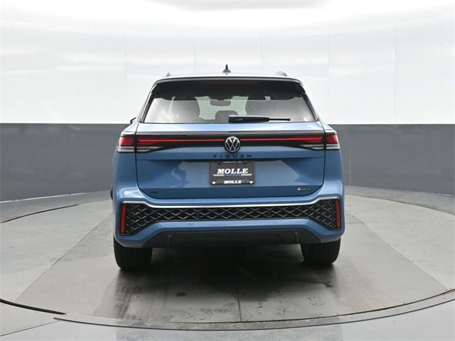 New 2026 Volkswagen Tiguan SE R-Line image 6
