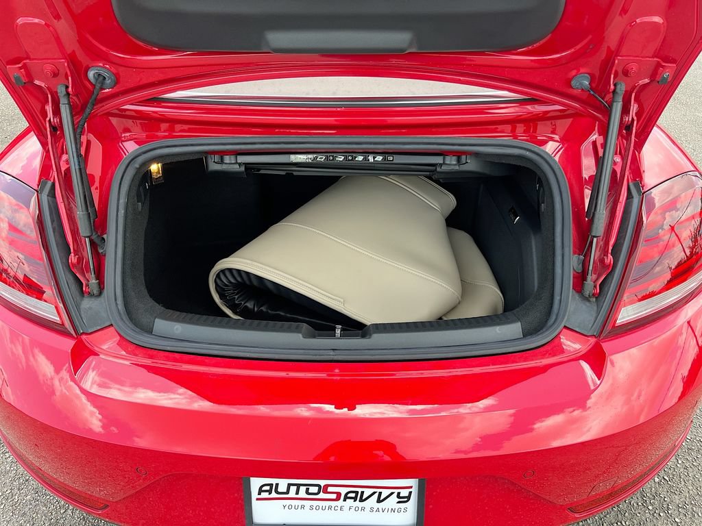 Used 2019 Volkswagen Beetle 2.0T SE FWD image 26