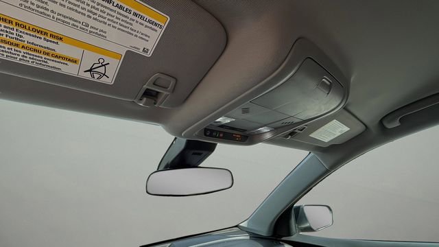 Used 2024 Chevrolet Equinox LT image 28