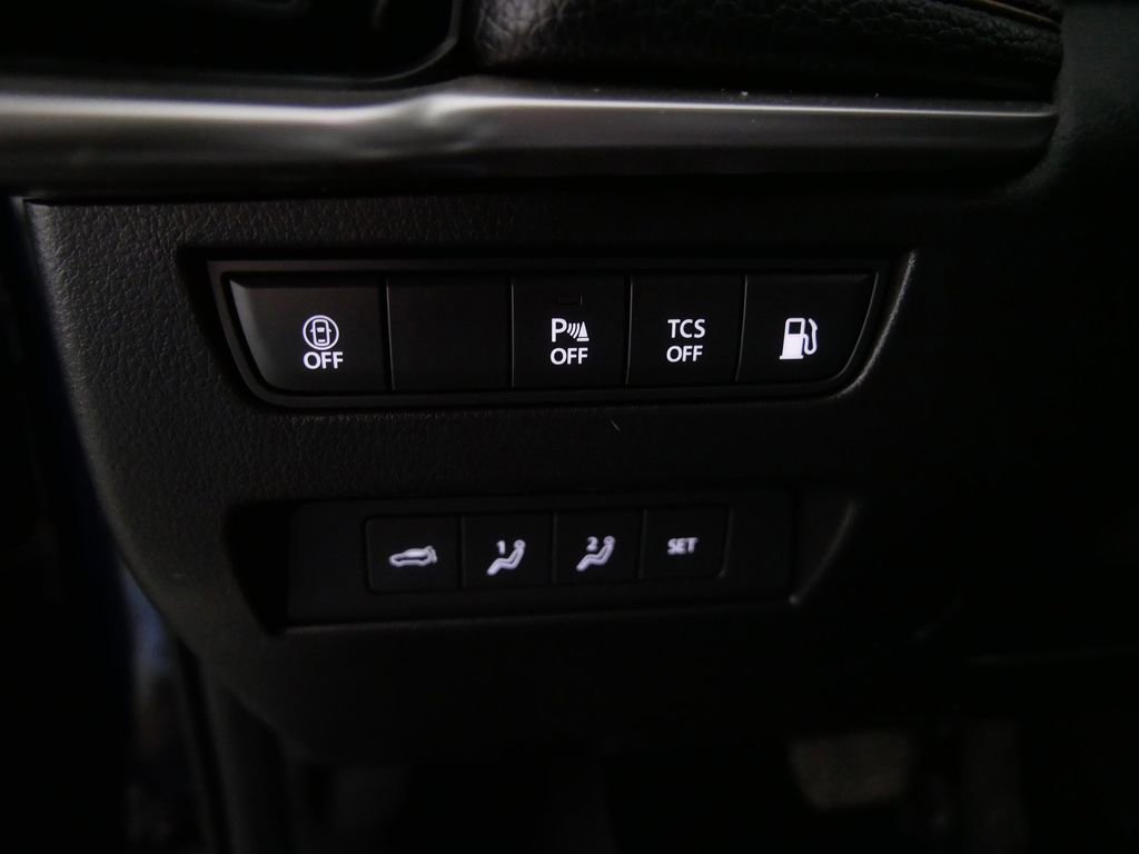 Used 2024 MAZDA CX-90 Plug-In Hybrid w/ Premium Pkg image 17