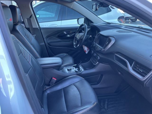 Used 2022 GMC Terrain AT4 w/ Infotainment Package II image 13