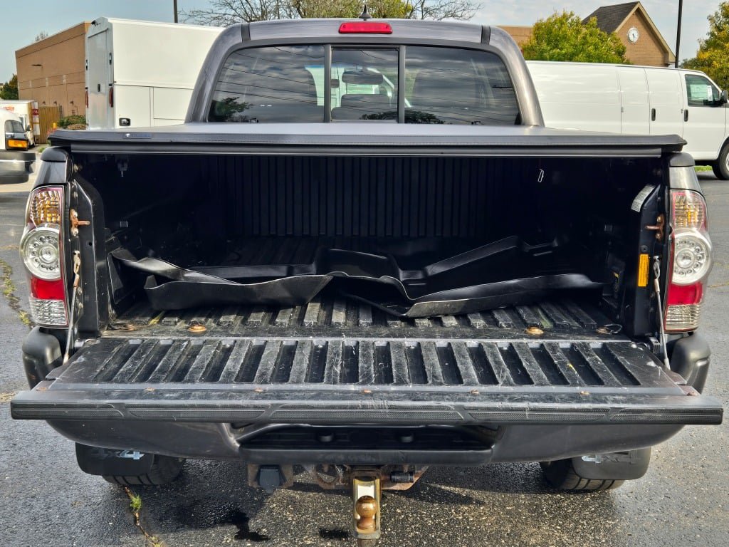 Used 2014 Toyota Tacoma 4x4 Double Cab image 12