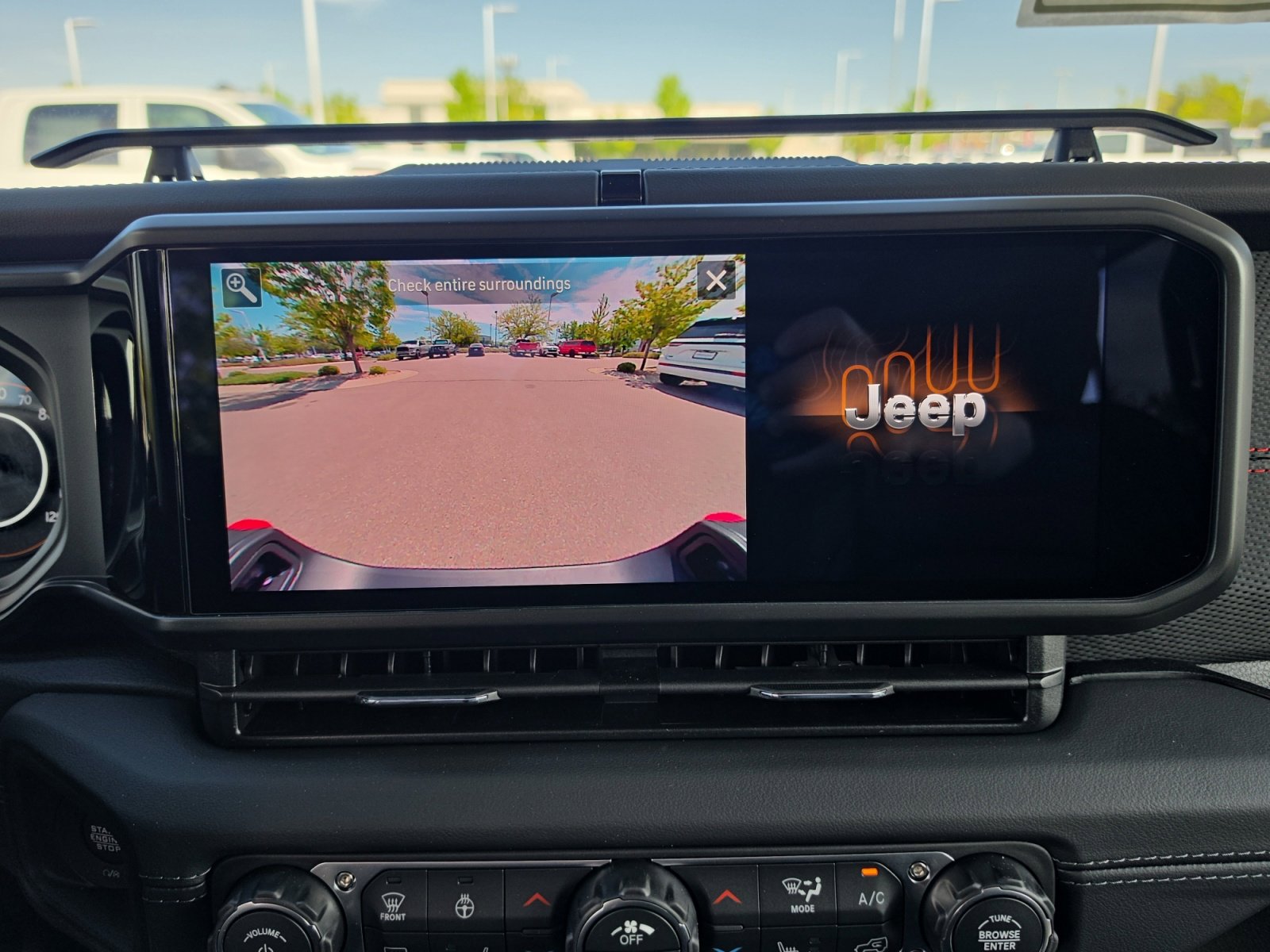 New 2026 Jeep Gladiator Rubicon AWD/4WD image 26