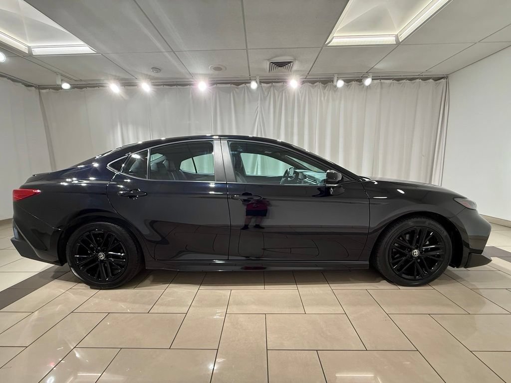 Certified 2026 Toyota Camry SE FWD image 6