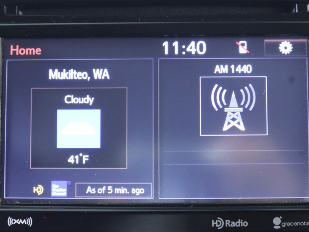 Used 2018 Toyota Tacoma SR5 image 18