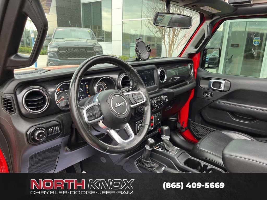 Used 2021 Jeep Wrangler Unlimited Sahara AWD/4WD image 6