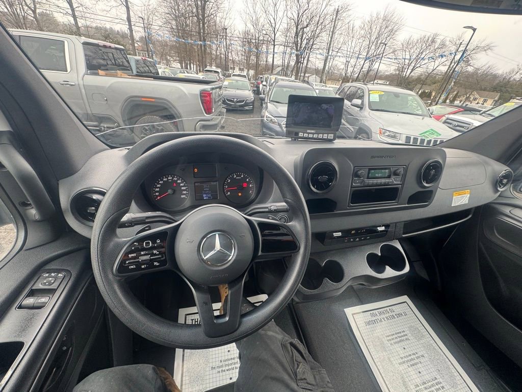 Used 2020 Mercedes-Benz Sprinter 2500 image 28