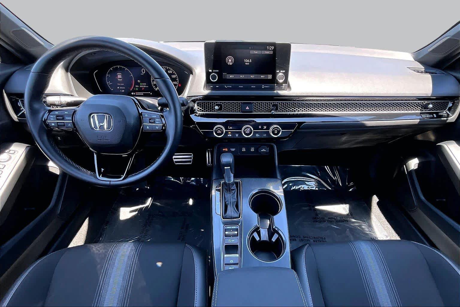 Used 2025 Honda Civic Sport image 15