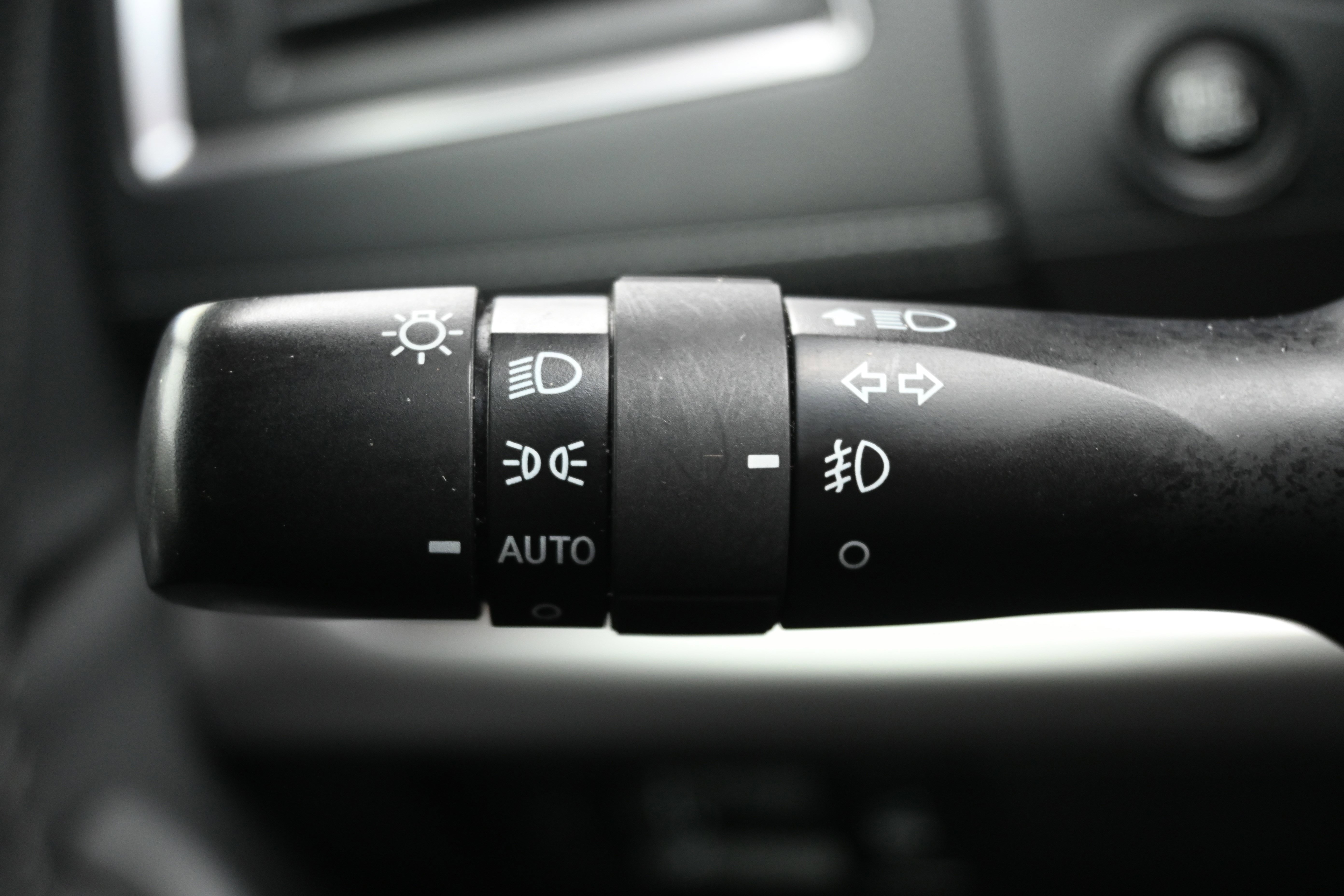 Used 2019 Subaru Outback 2.5i Limited image 28